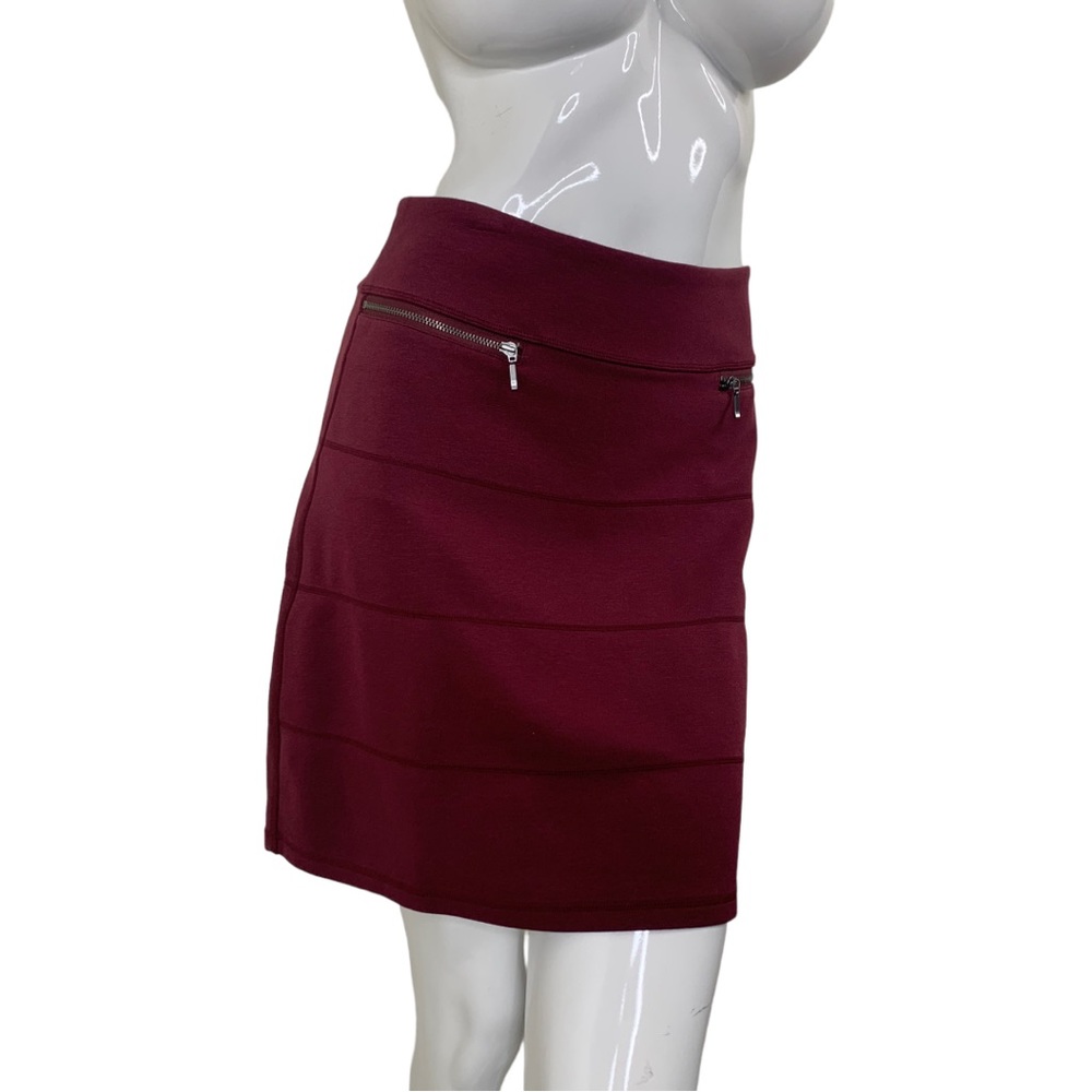 ATHLETA deep red maroon burgundy sport skirt striped solid casual stretchy sz M - Picture 3 of 17